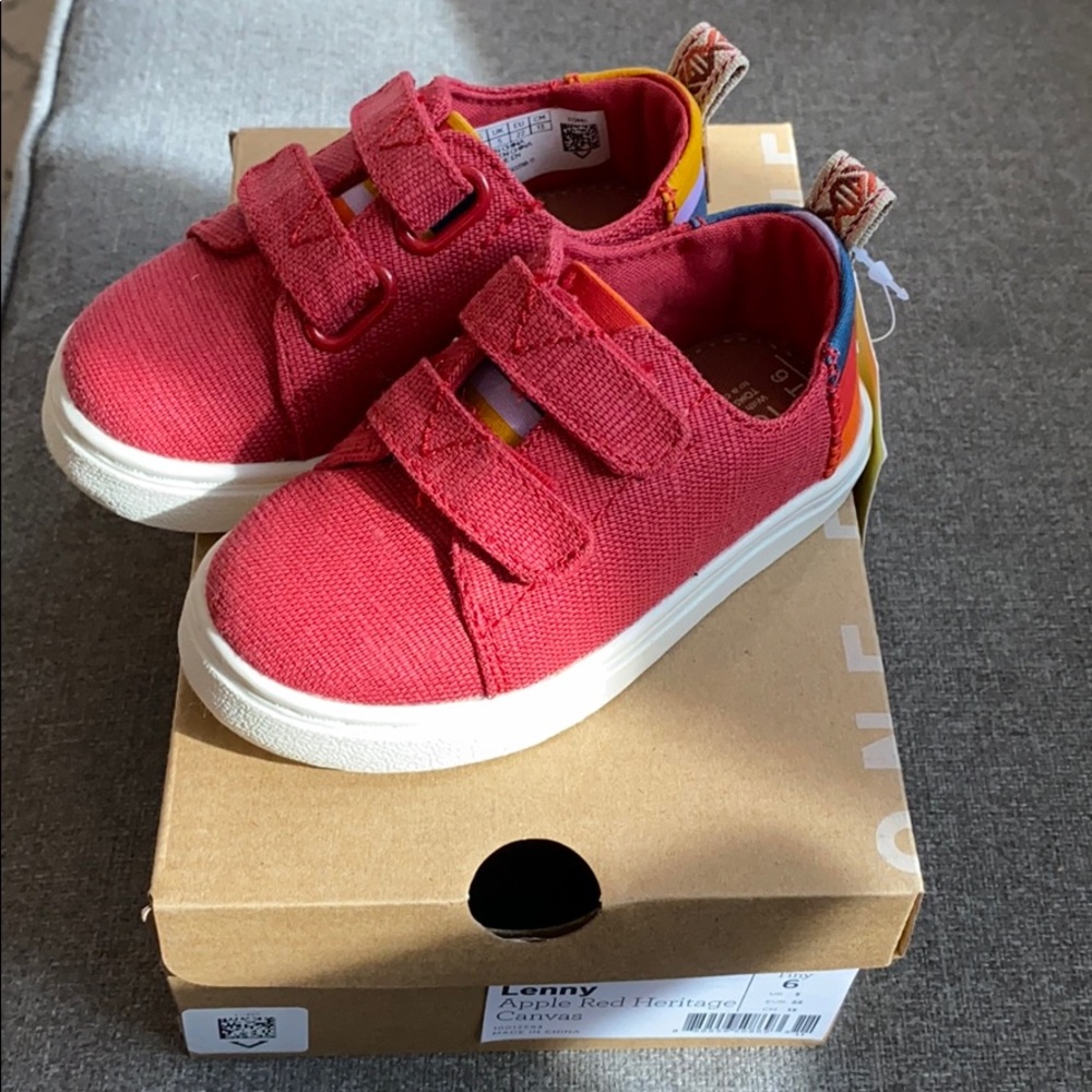 TOMS - Lenny Velcro Sneakers - Sz 6